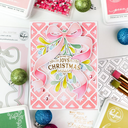 Season of Wonder Merry Mistletoe