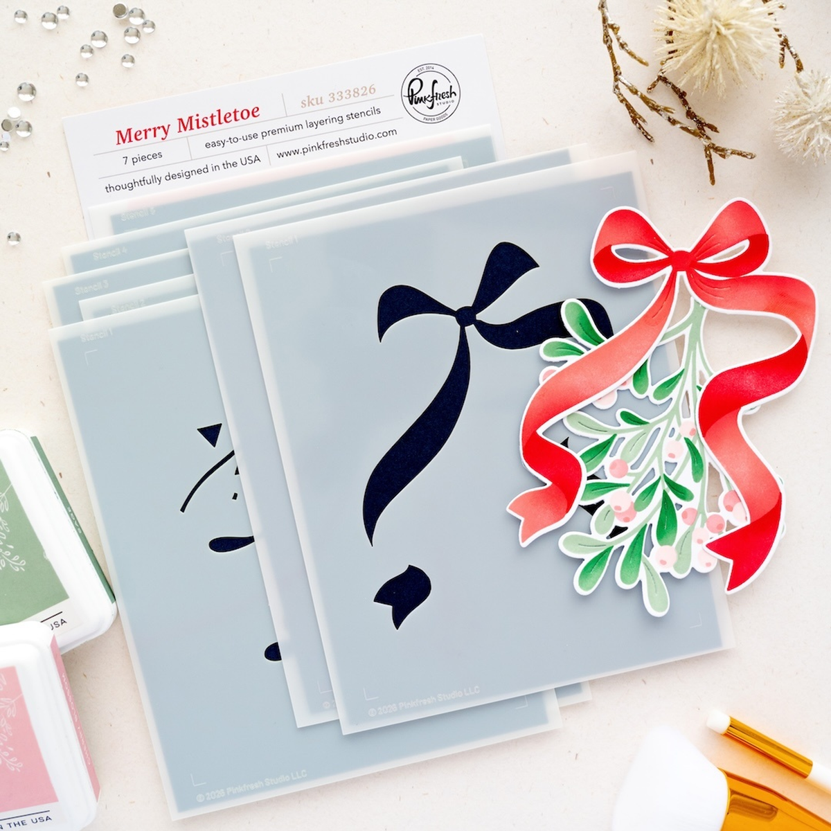 Season of Wonder Merry Mistletoe
