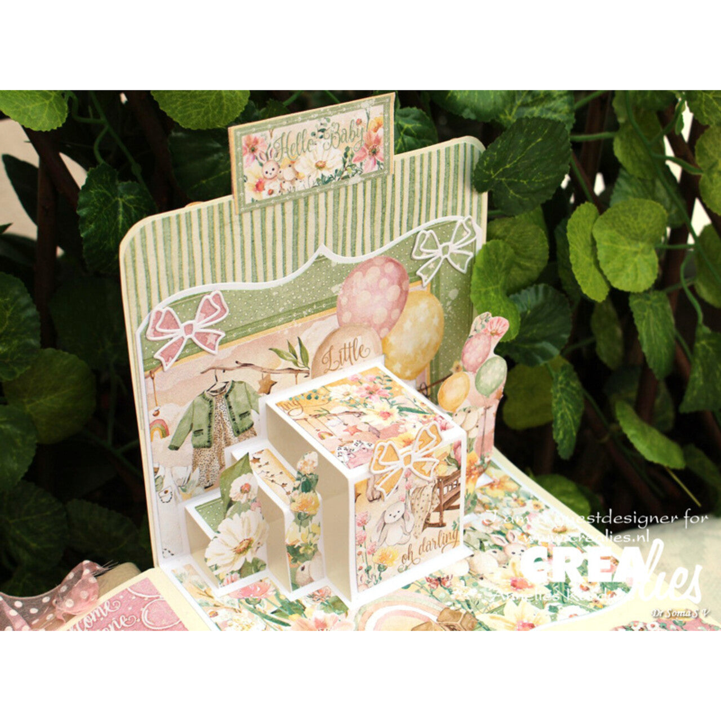 On The Move No. 16 Design O Pop Up Card