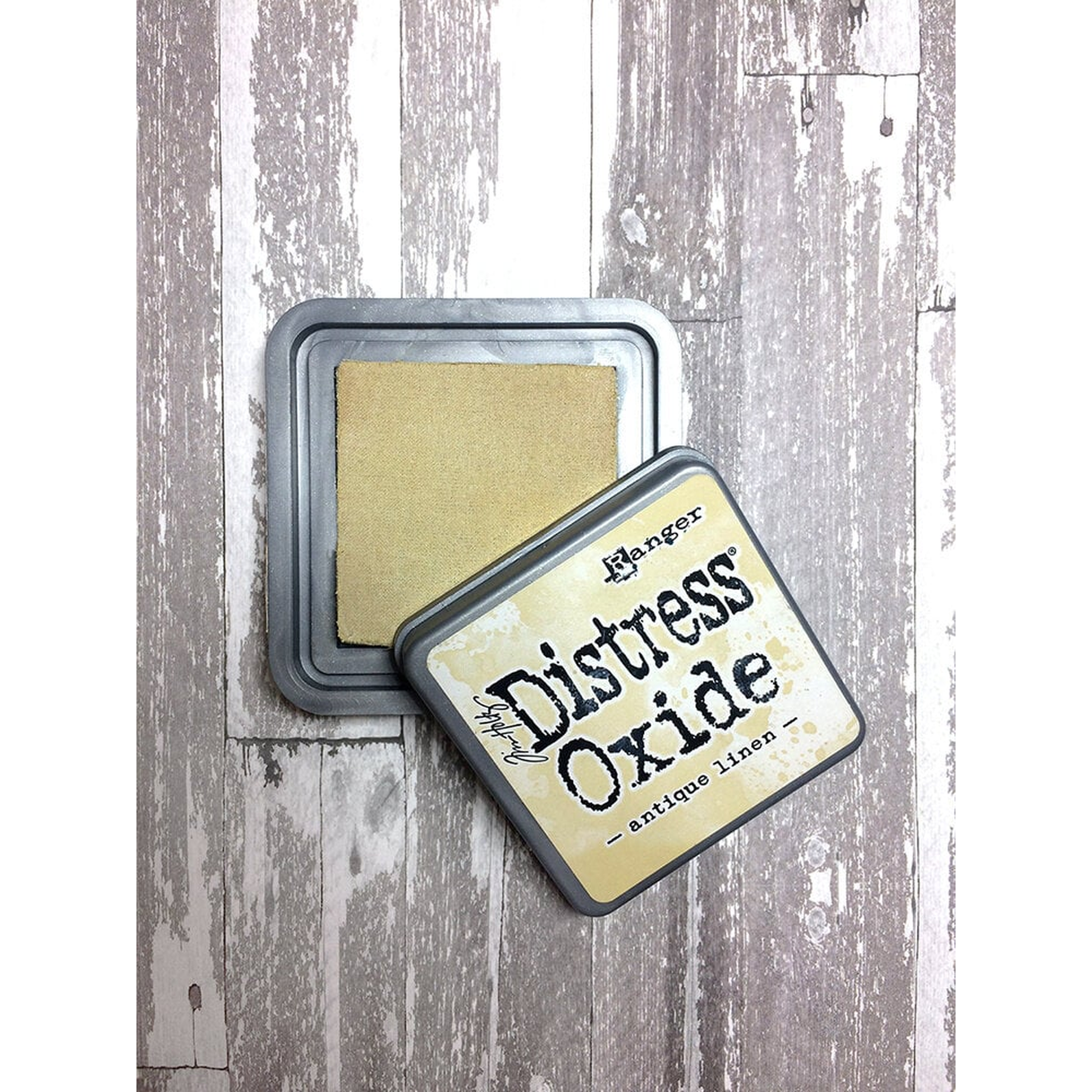 Tim Holtz Distress Oxide - Antique Linen