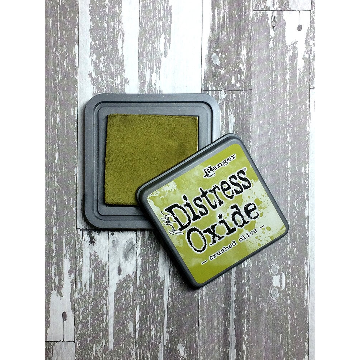 Tim Holtz Distress Oxide - Crushed Olive