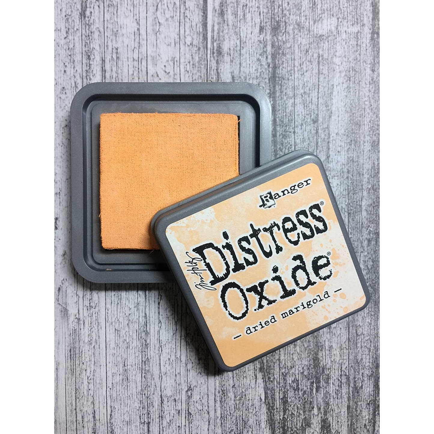 Tim Holtz Distress Oxide - Dried Marigold