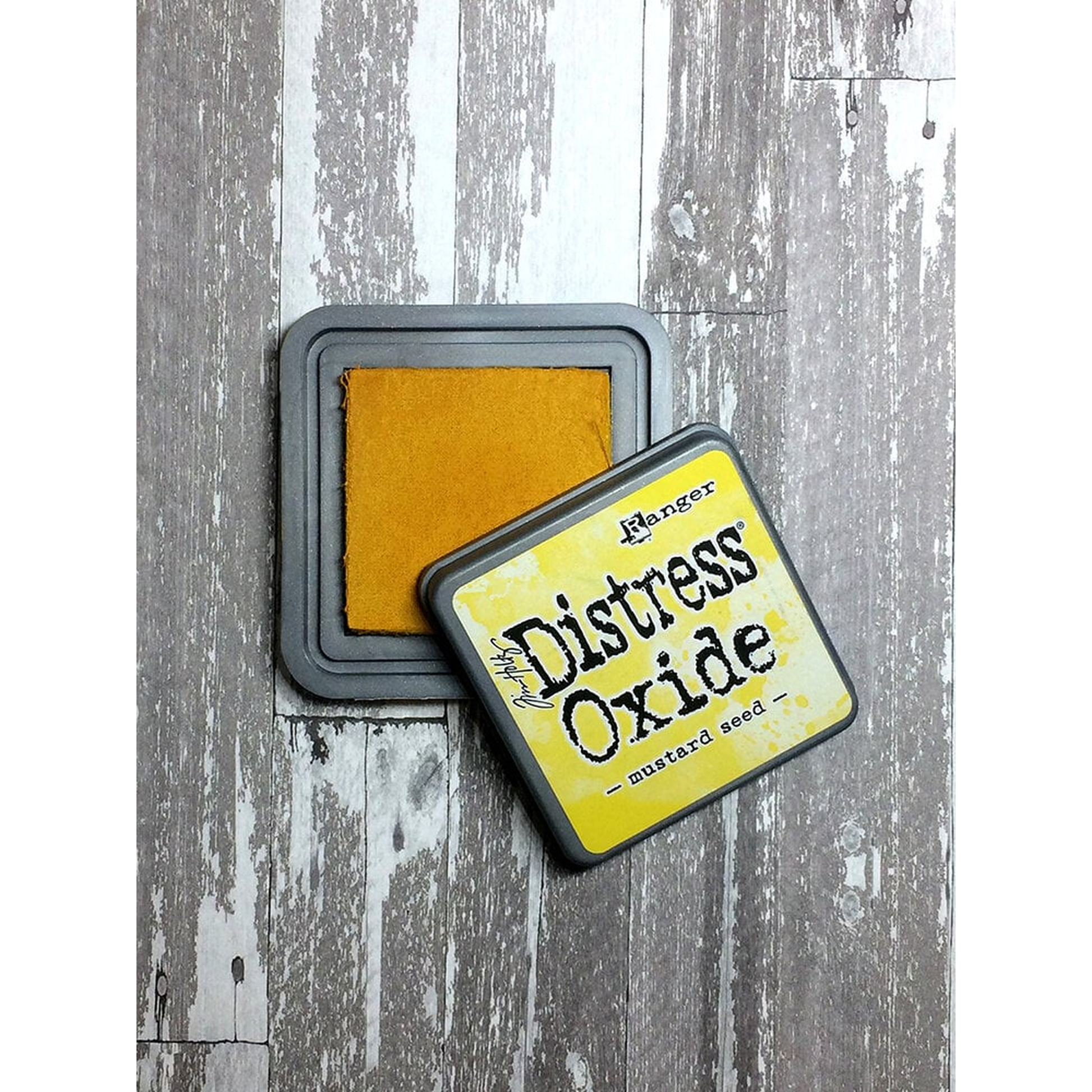 Tim Holtz Distress Oxide - Mustard Seed