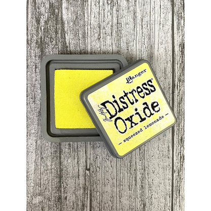 Tim Holtz Distress Oxide - Squeezed Lemonade