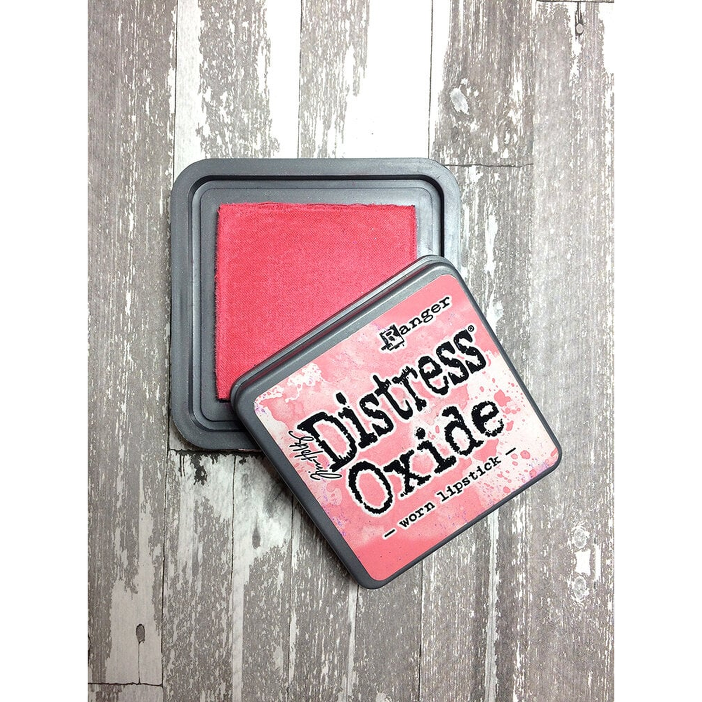 Tim Holtz Distress Oxide - Worn Lipstick