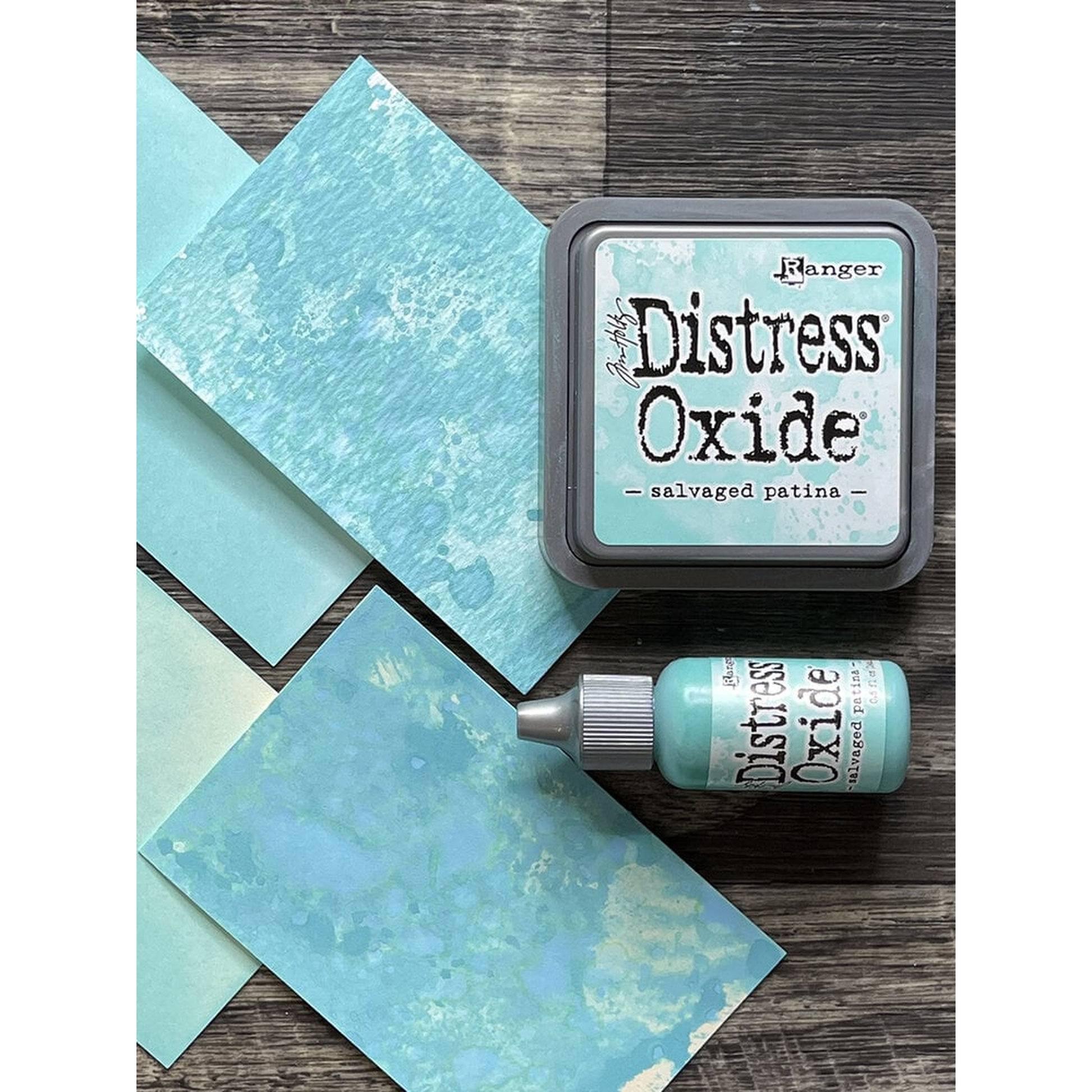 Tim Holtz Distress Oxide - Salvaged Patina