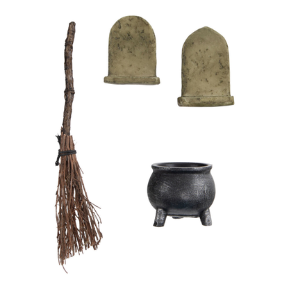 Tim Holtz Halloween Graveyard